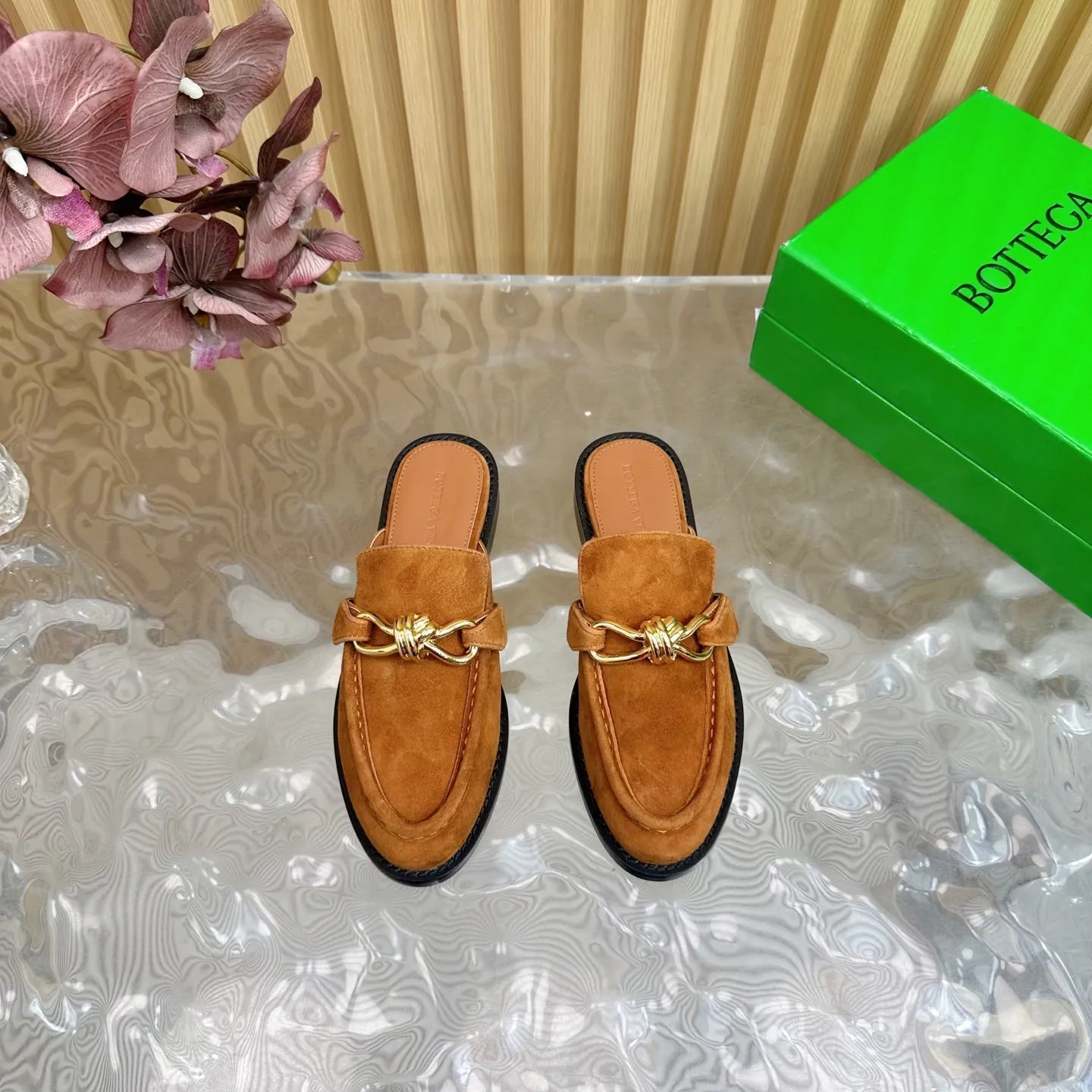 Astaire Loafer Gold Suede Ghw 176169