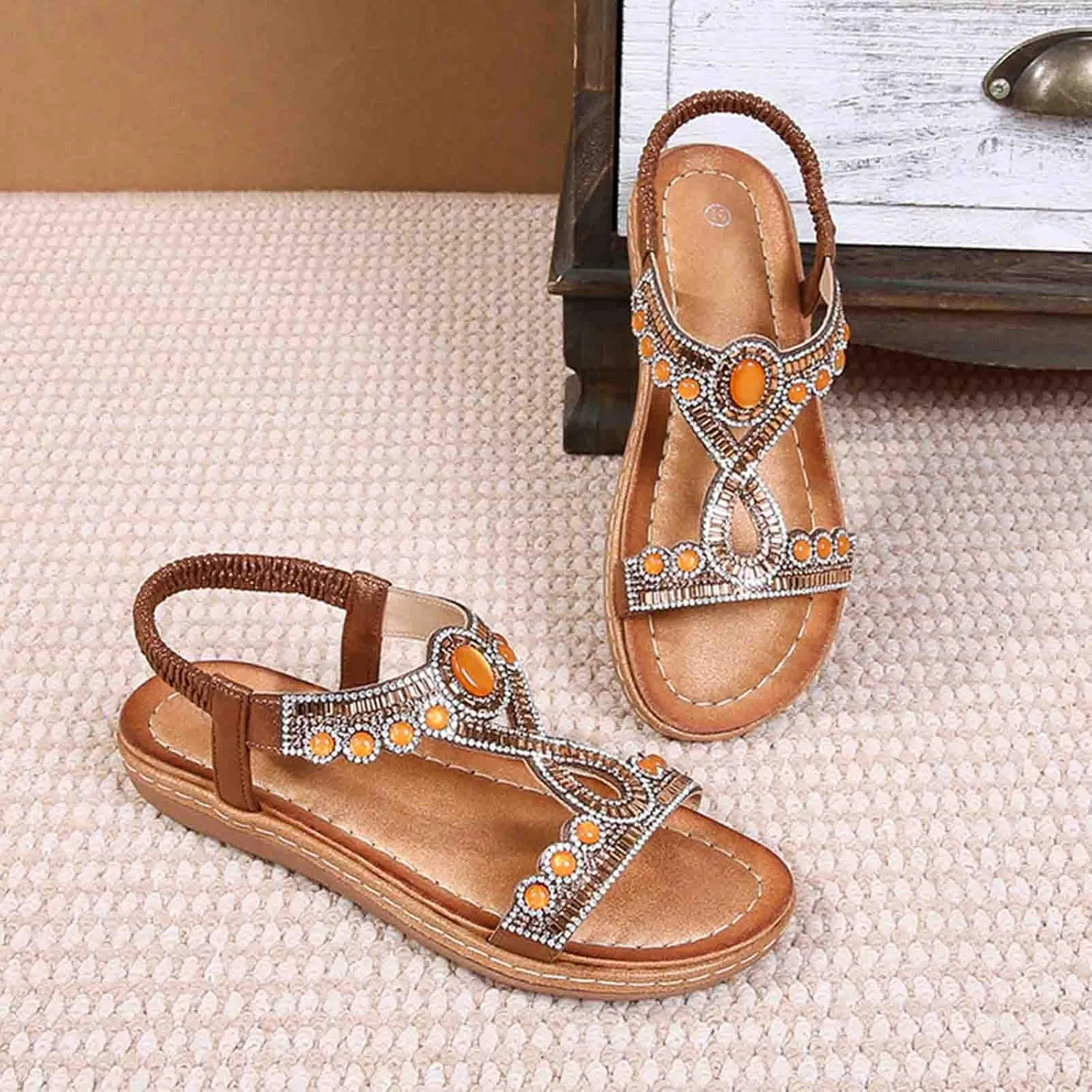Bohemian Sandals for Women T-Strap Beaded Flower Rhinestone Flat Sandal Dress Beach Shoes Hiking Workout Shoe Summer Y2K Dressy