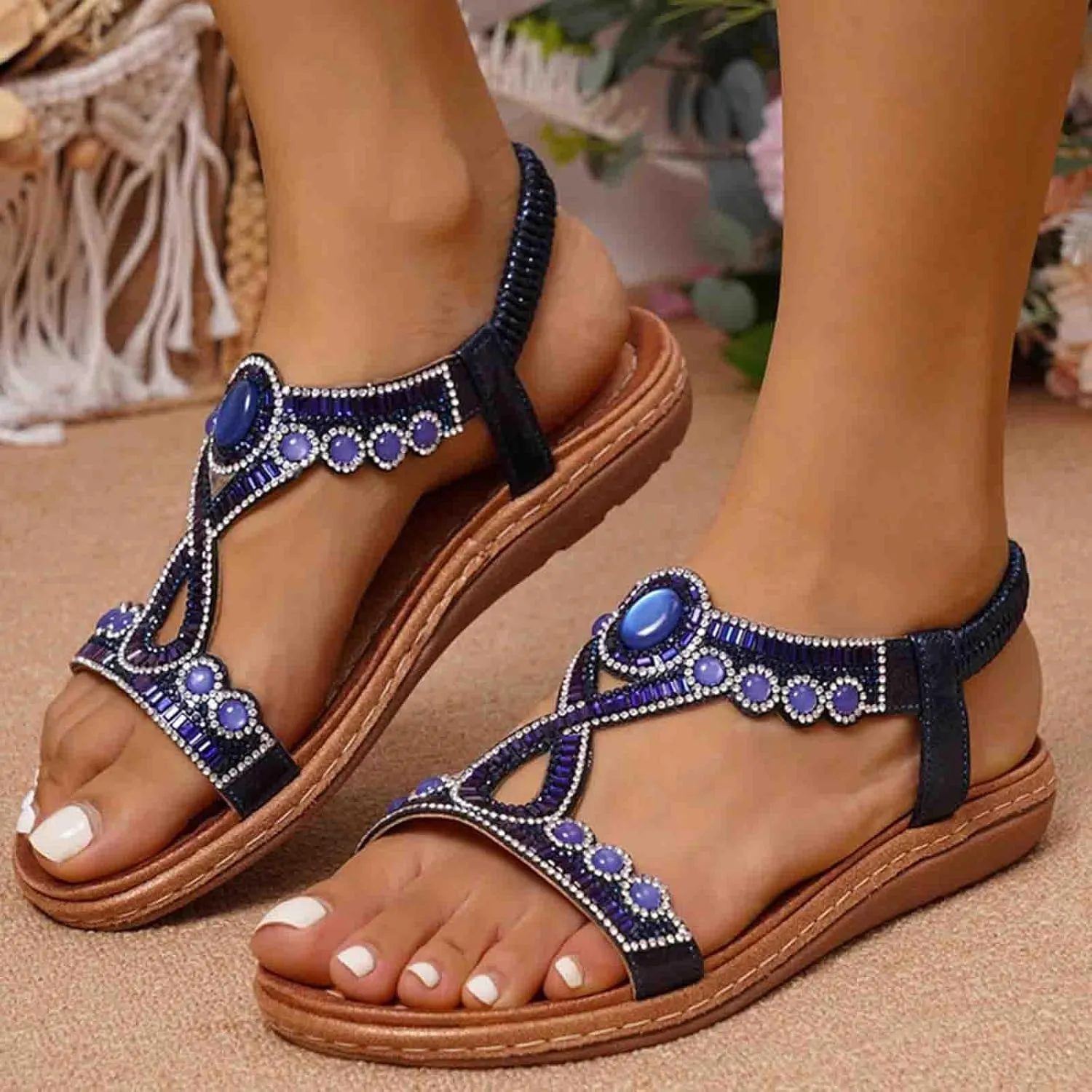 Bohemian Sandals for Women T-Strap Beaded Flower Rhinestone Flat Sandal Dress Beach Shoes Hiking Workout Shoe Summer Y2K Dressy