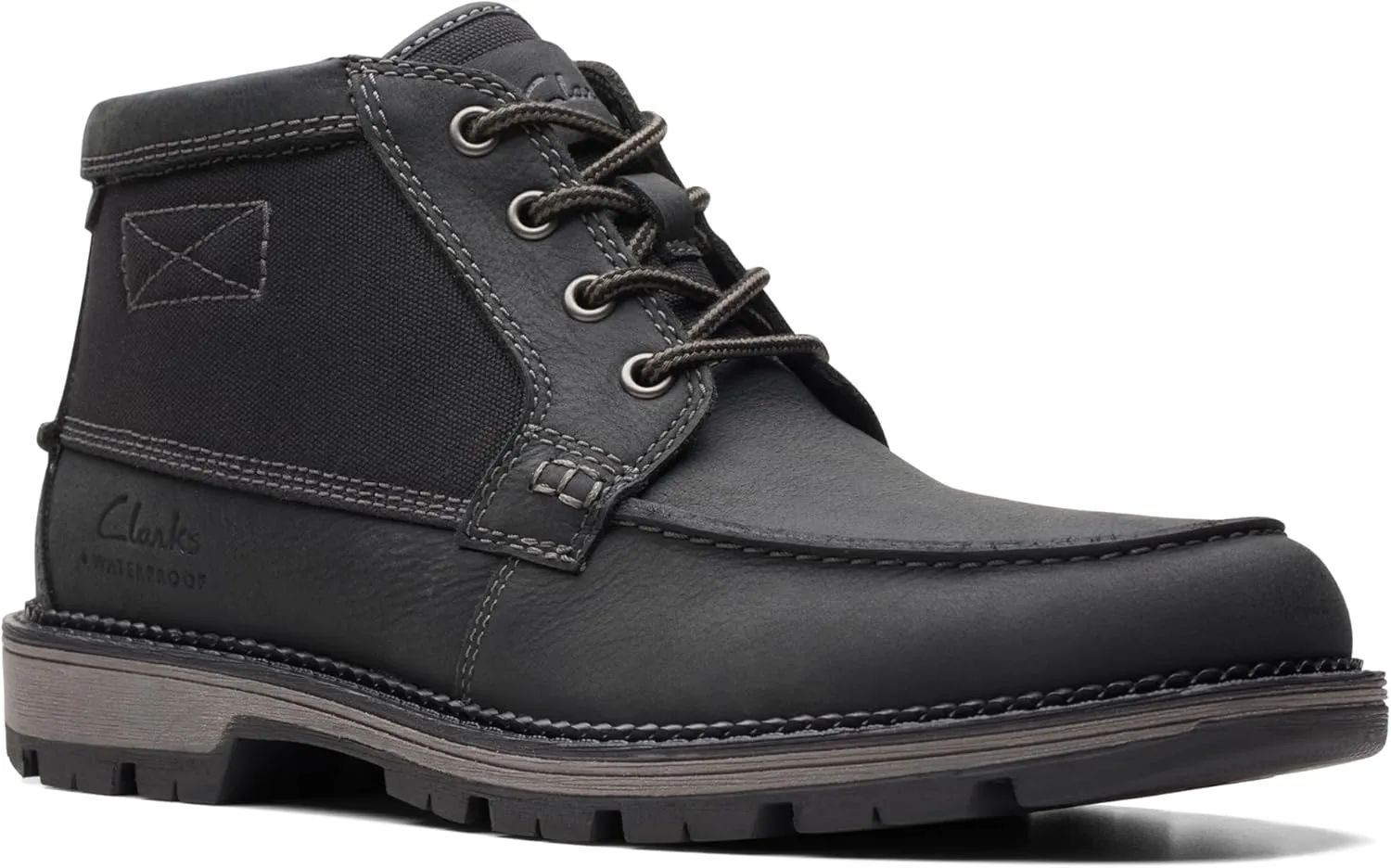 Clarks Mens MAPLEWALK MOC Padded Insole Leather Chukka Boots