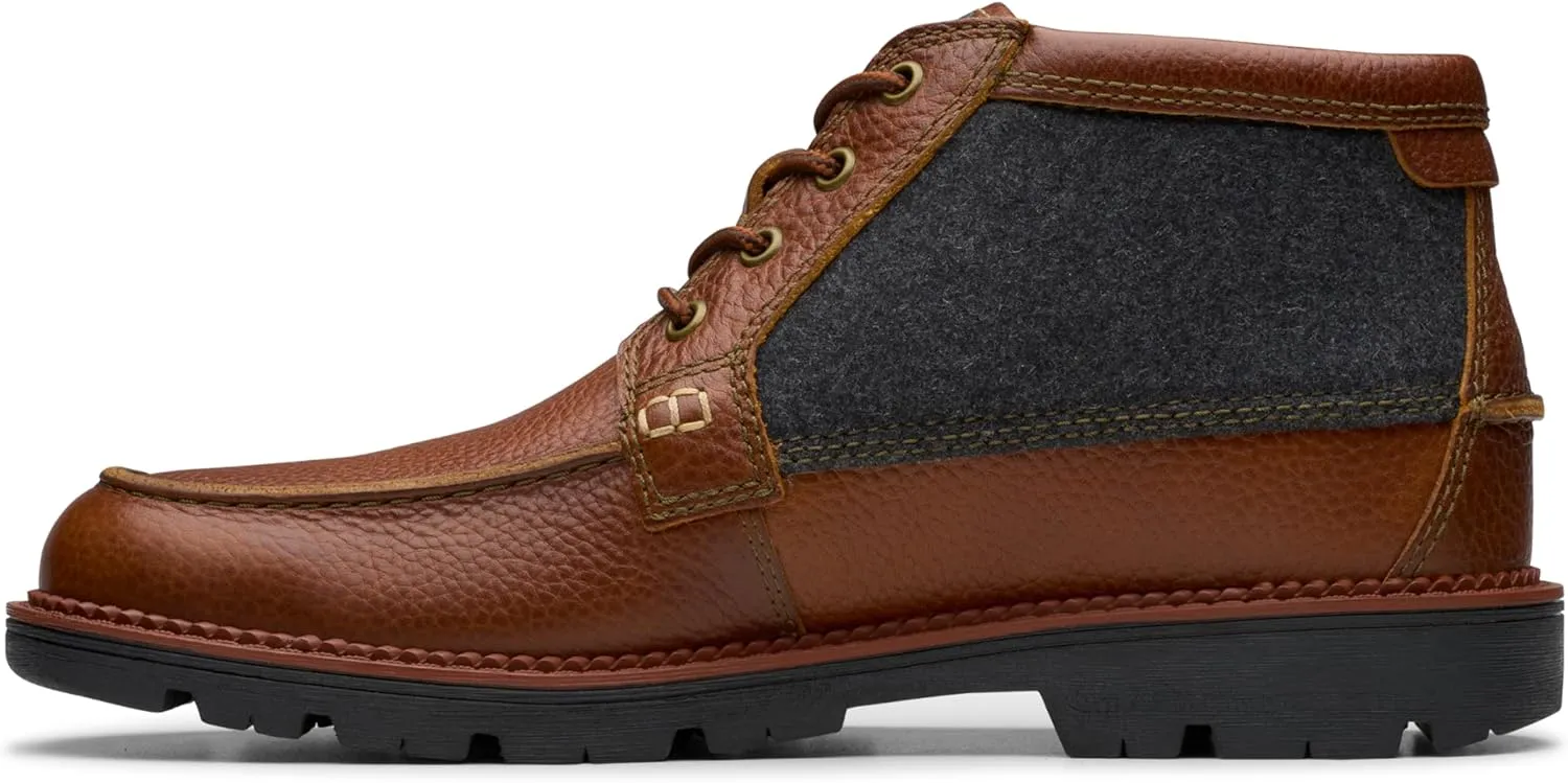 Clarks Mens MAPLEWALK MOC Padded Insole Leather Chukka Boots