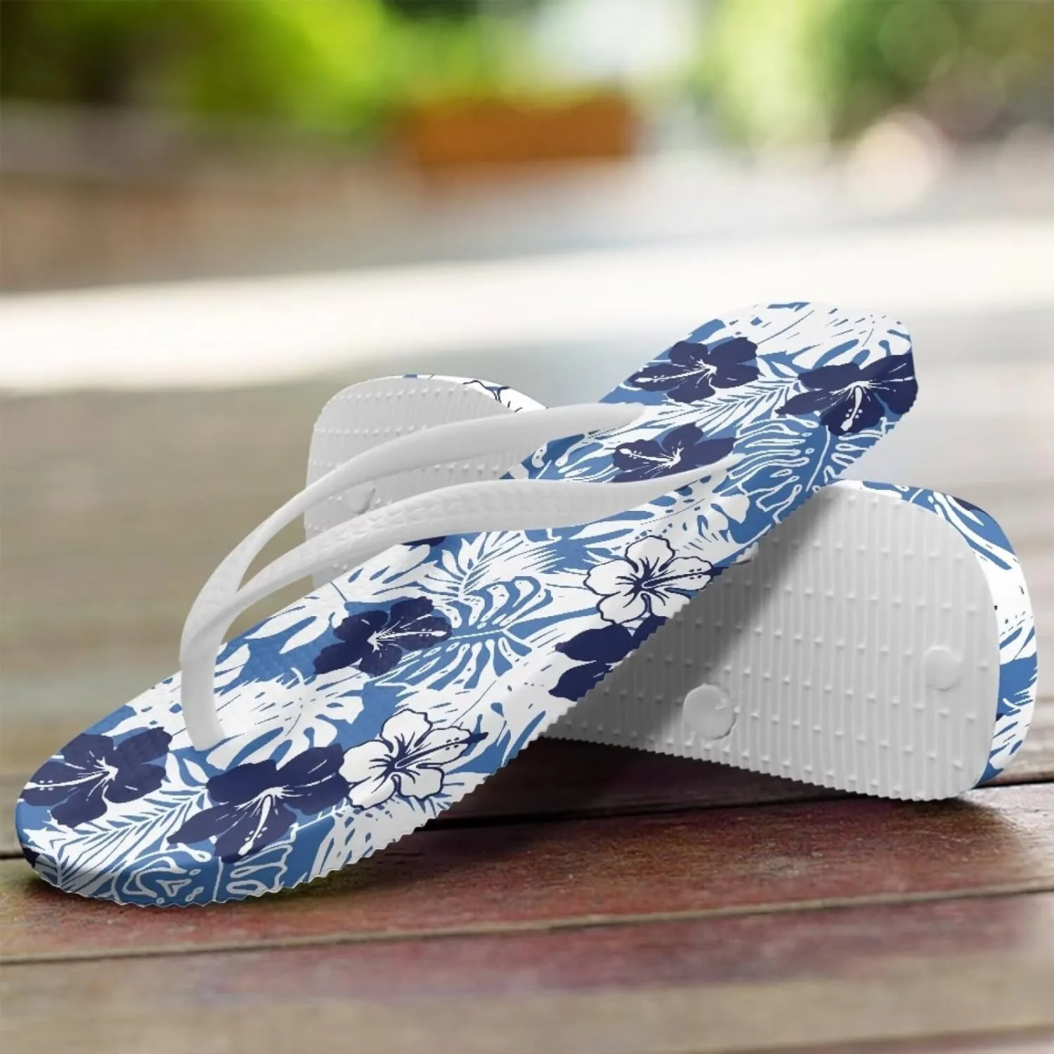 Creative Tropical Floral Print Women Flip Flops Lightweight Shower Slippers Stylish Casual Beach Sandals Summer Vacation