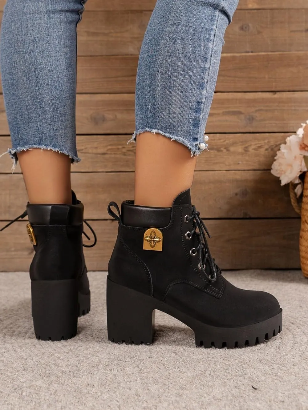 Emo Combat Boots Platform with High Heels Women Girl Goth Punk Lace-up Non Slip Sole Suede Casual Walking Shoes Retro Vintage Trendy Rave Party Outdoor Fashionable Western Cowgirl Boots Streetwear