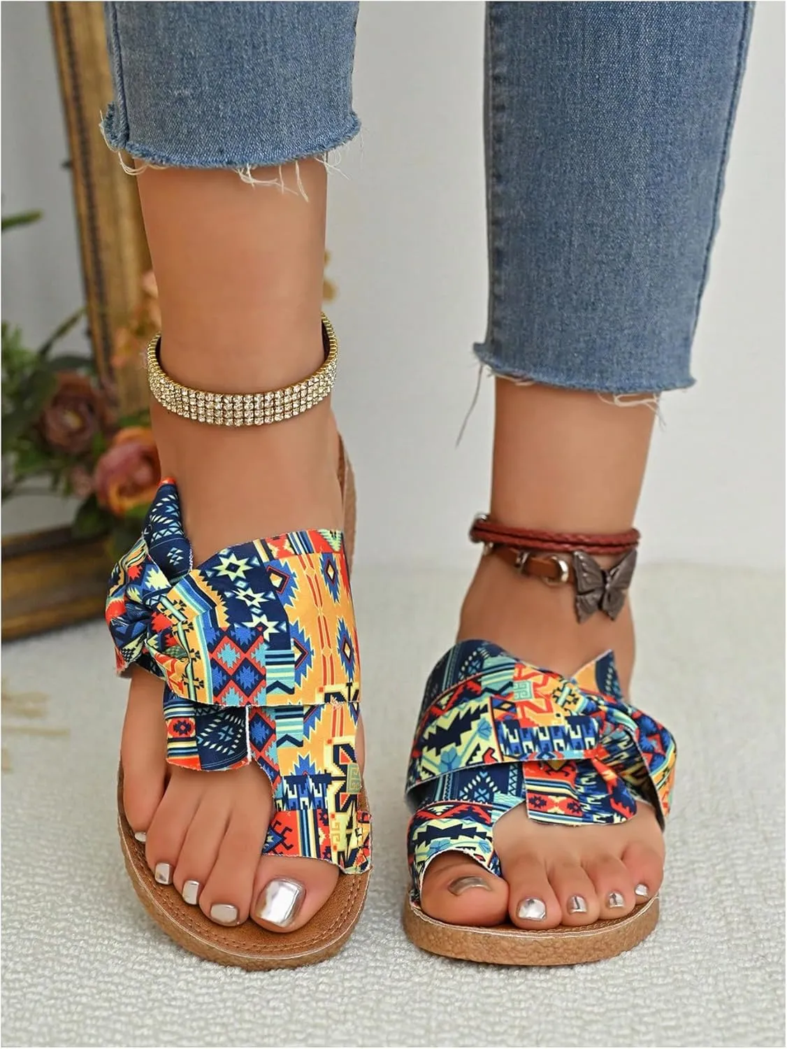 GORGLITTER Women's Rainbow Bow Tie Flat Beach Sandals 2025 Vacation Open Toe Thong Sandals Summer Slides Shoes