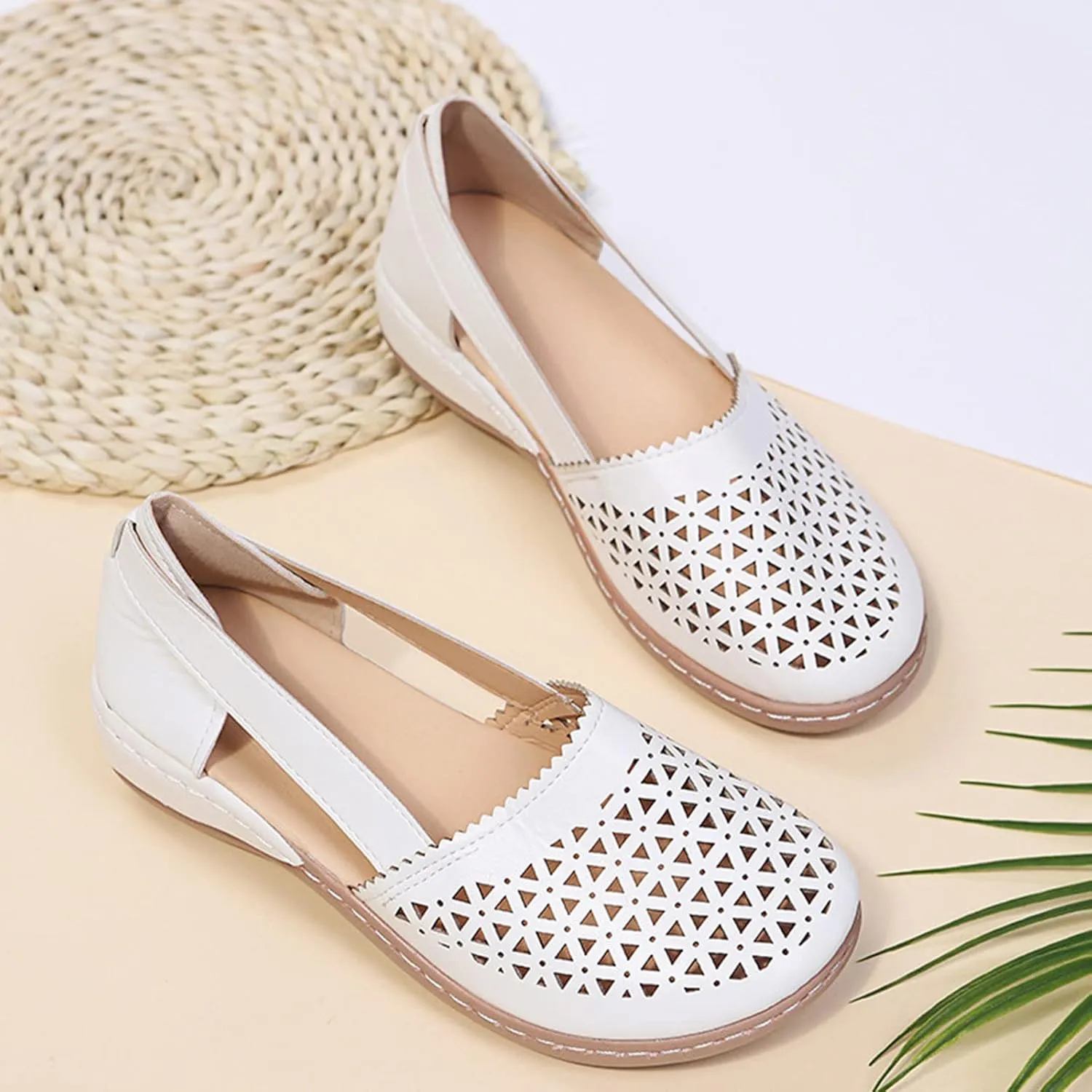 Hollow Out Sandals for Women Fashion Black Beach Shoes Solid Color Magnolia Aster Loafer Flat Workout Dressy