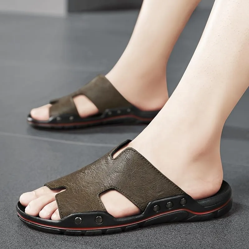 Large-sized men's cowhide slippers with soft soles and exposed toes, breathable, casual and fashionable sandals