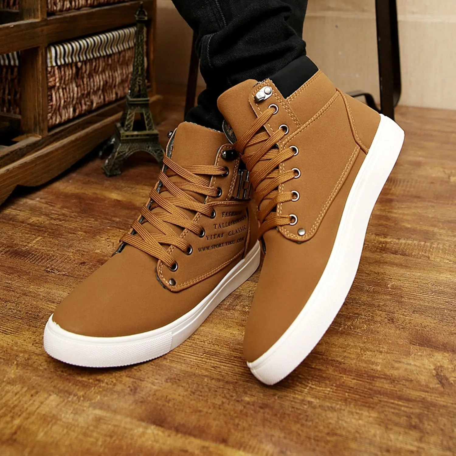 Men's High Top Sneakers Trendy Casual Canvas Sneakers for Men Lace Up Lightweight Walking Shoes British Style Skate Shoes