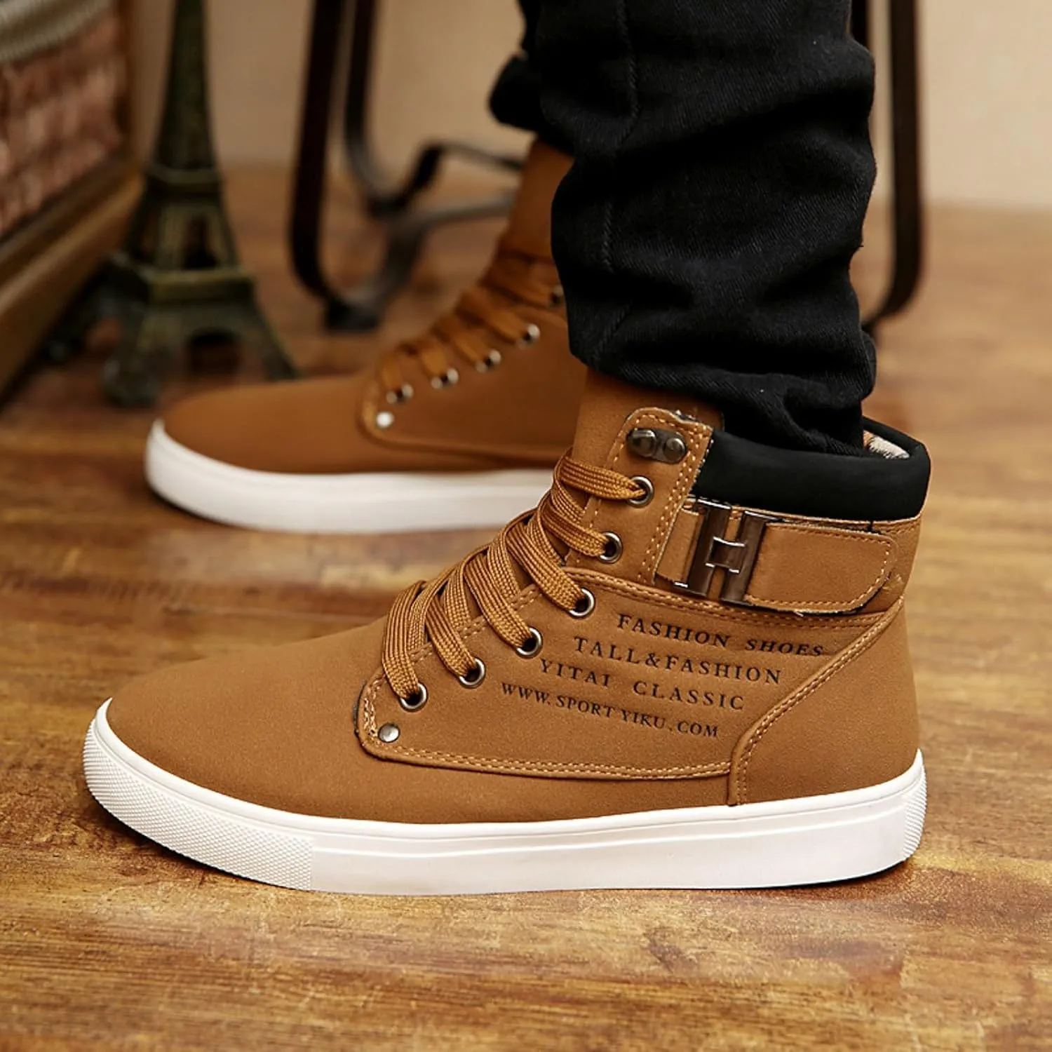 Men's High Top Sneakers Trendy Casual Canvas Sneakers for Men Lace Up Lightweight Walking Shoes British Style Skate Shoes