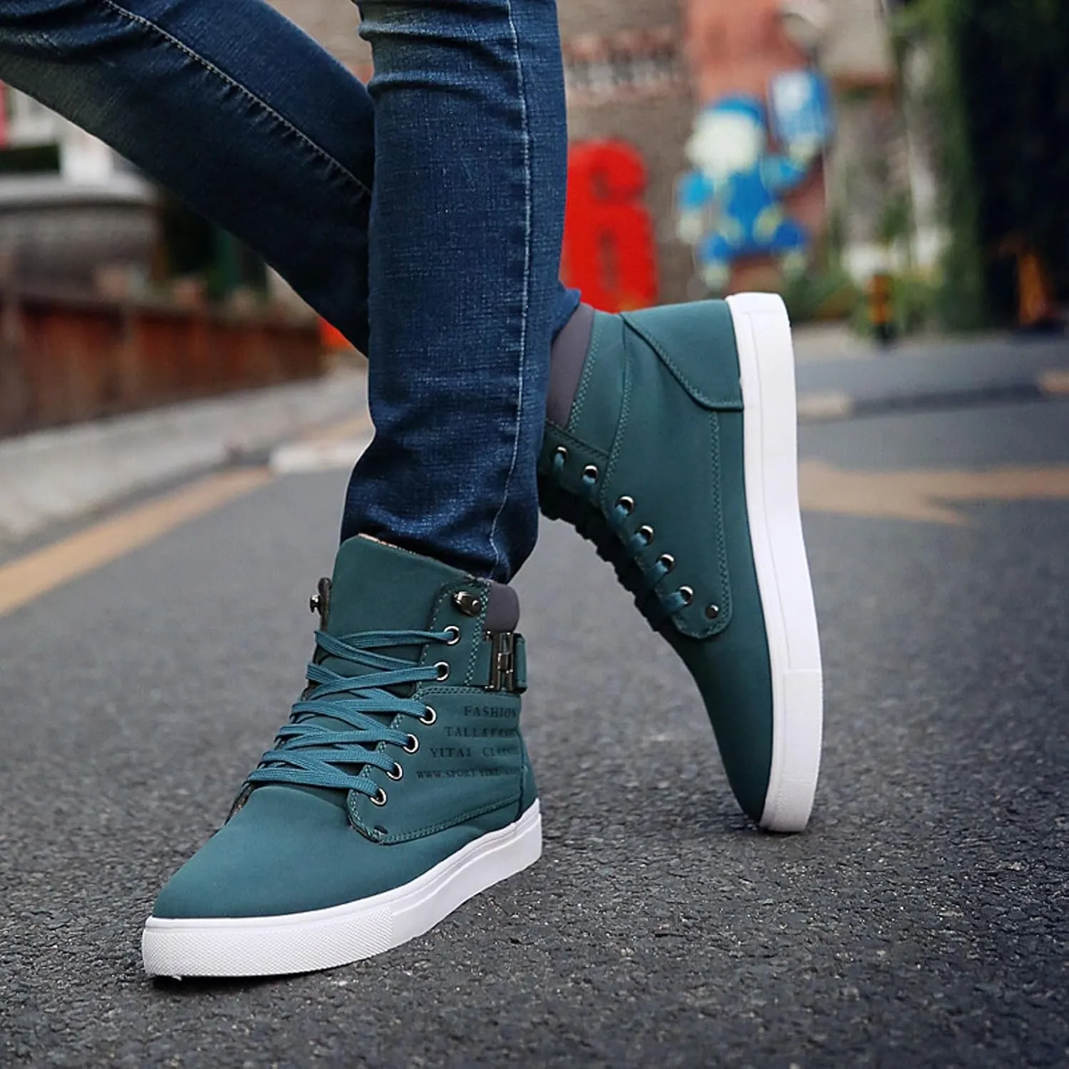 Men's High Top Sneakers Trendy Casual Canvas Sneakers for Men Lace Up Lightweight Walking Shoes British Style Skate Shoes