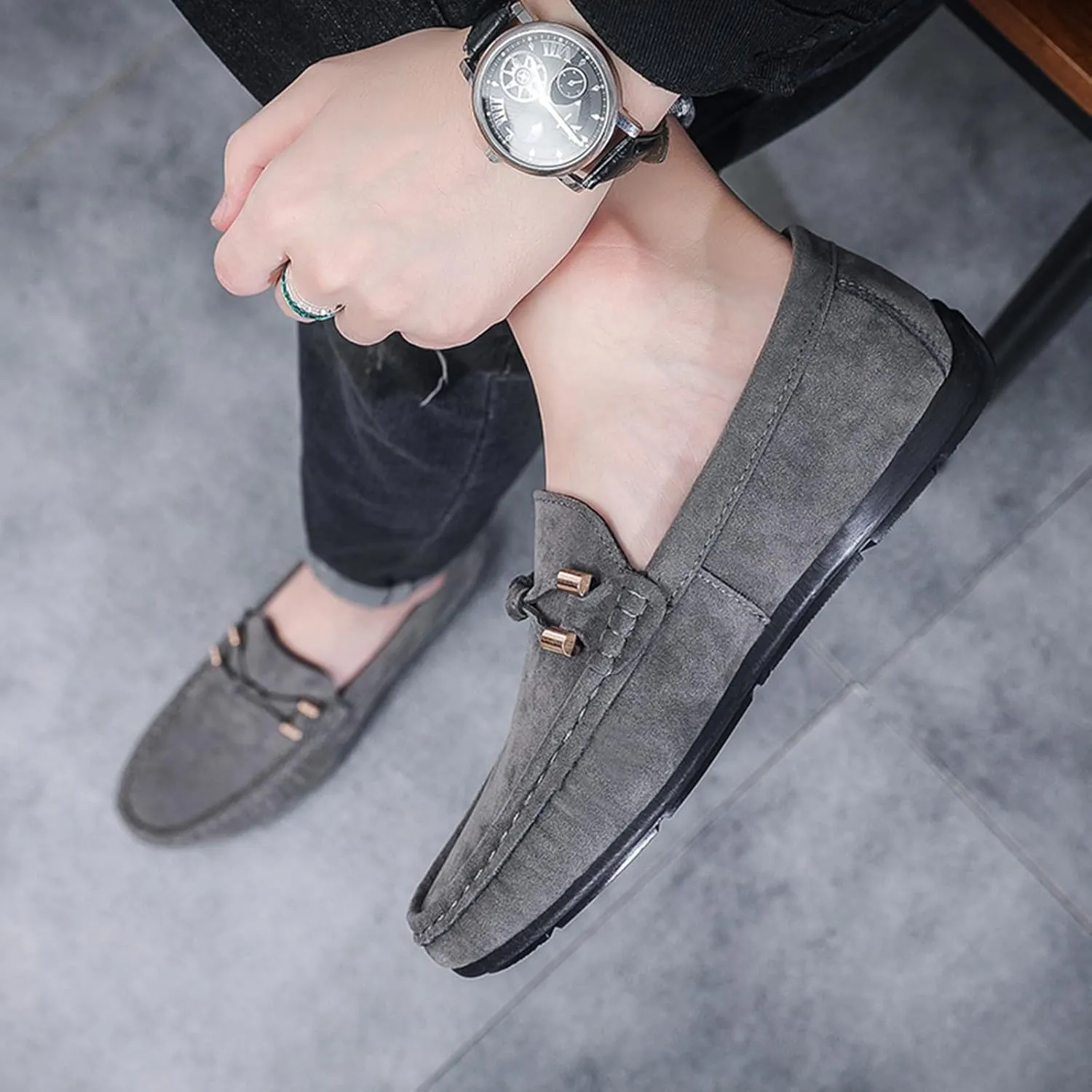 Men's Suede Leather Moccasins Penny Loafers Casual Round Toe Slip On Gommino Flat Driving Shoes Lightweight Comfort Dress Boat Shoes