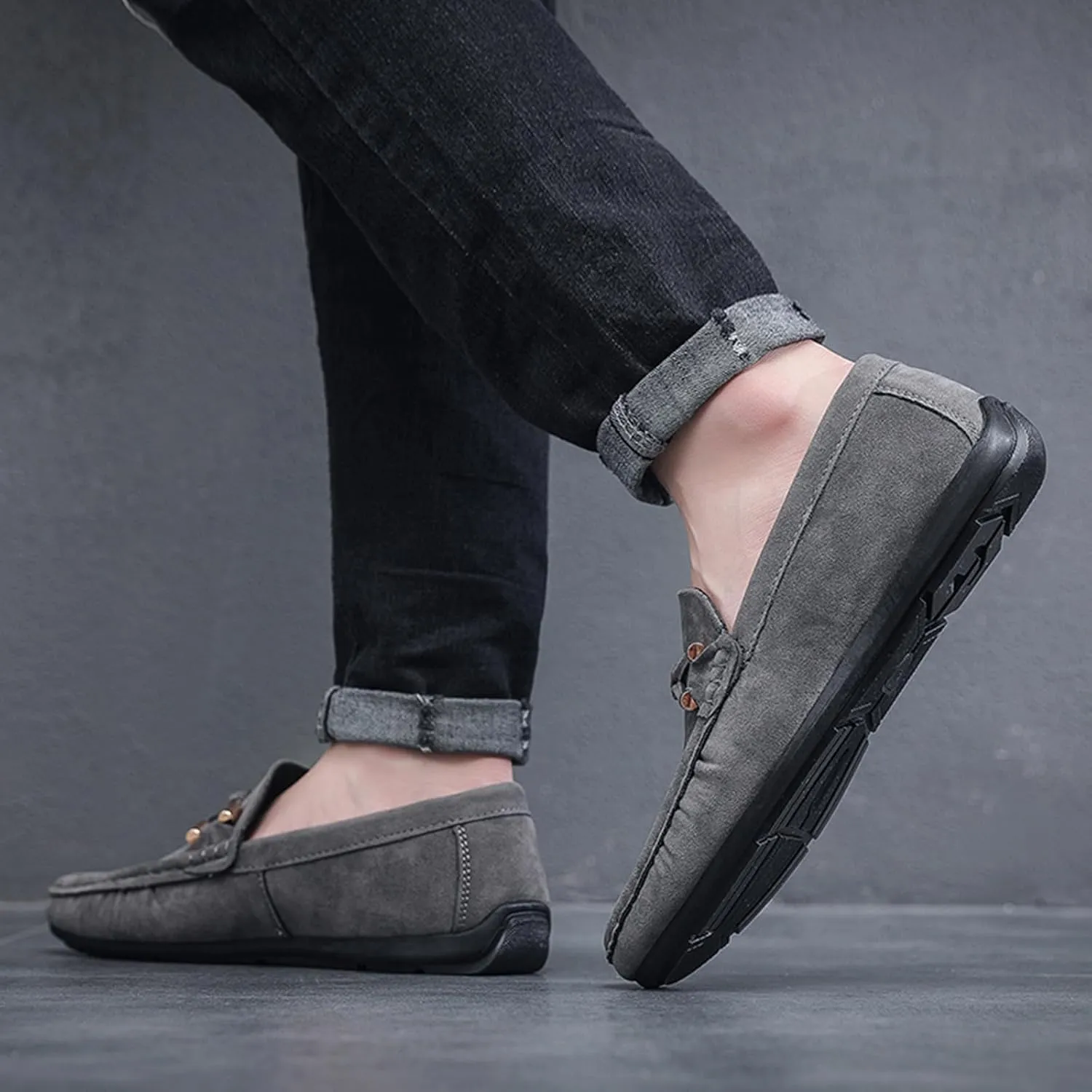 Men's Suede Leather Moccasins Penny Loafers Casual Round Toe Slip On Gommino Flat Driving Shoes Lightweight Comfort Dress Boat Shoes