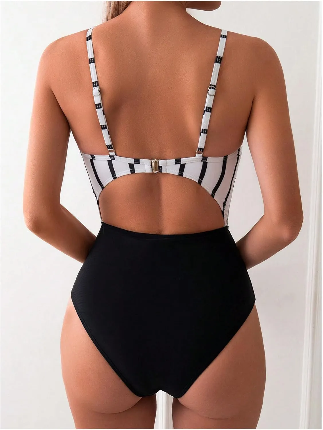 Milumia Women's One Piece Swimsuit Striped Cut Out Bow Front Vacation Swimwear