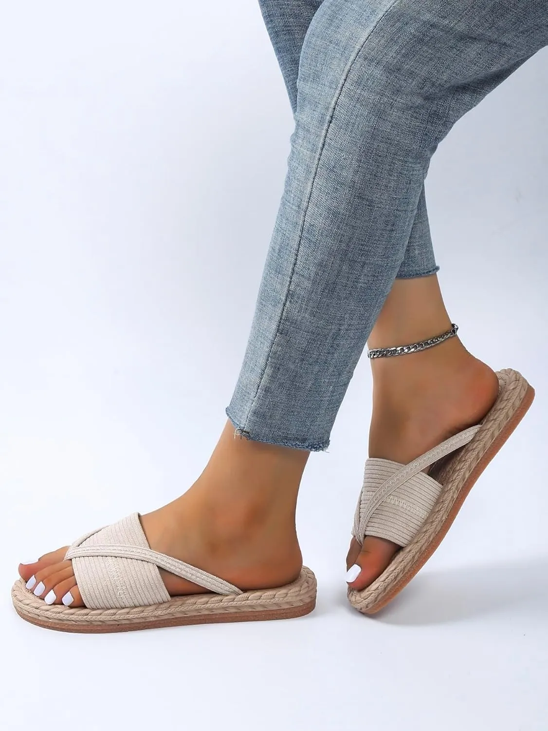 OYOANGLE Women's Corduroy Toe Post Single Band Thong Sandals Vacation Beach Casual Bohemian Flip Flops