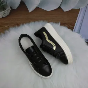 Queen sneakers