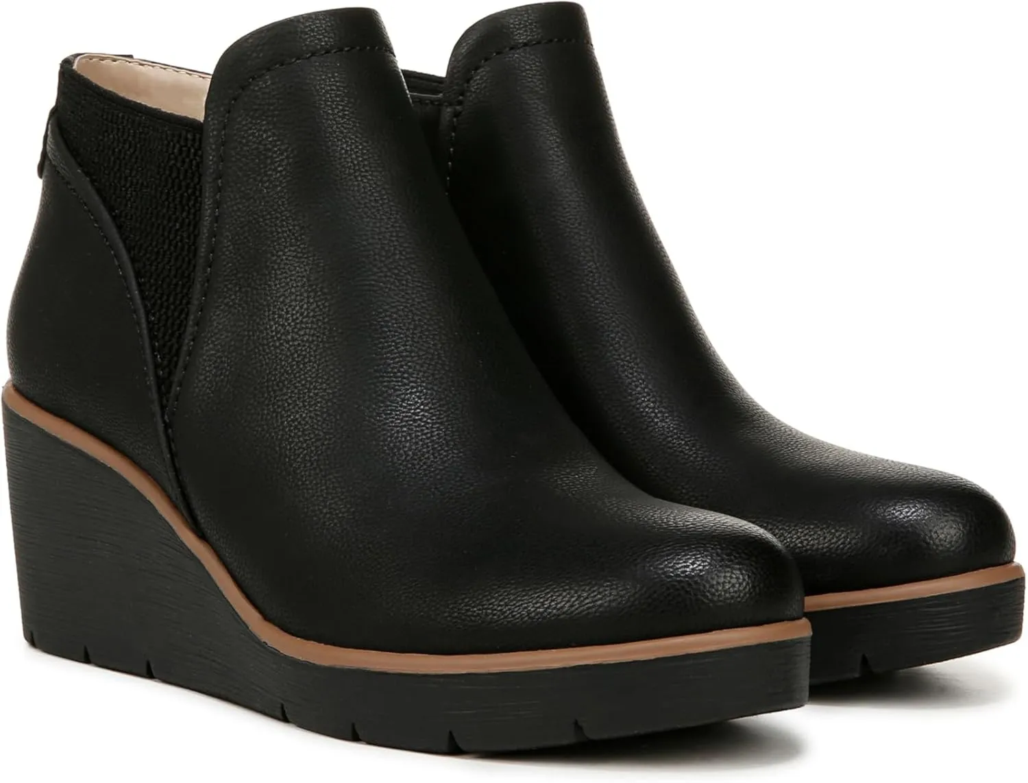 SOUL Naturalizer Women's Classic Ankle Boot