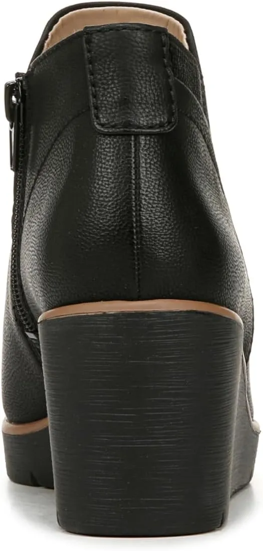 SOUL Naturalizer Women's Classic Ankle Boot
