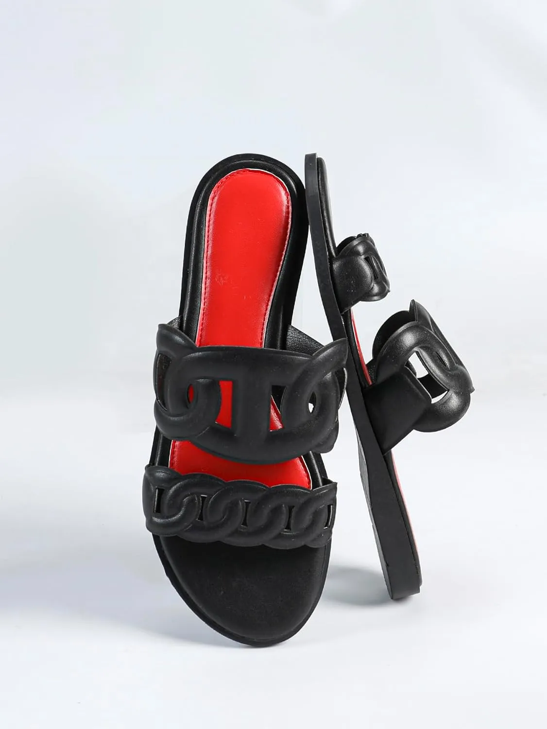 Women's Flat Sandals – Fashionable Chain-Strap Slides with Red Contrast Insole, Comfortable Summer Shoes for Vacation & Casual Outings
