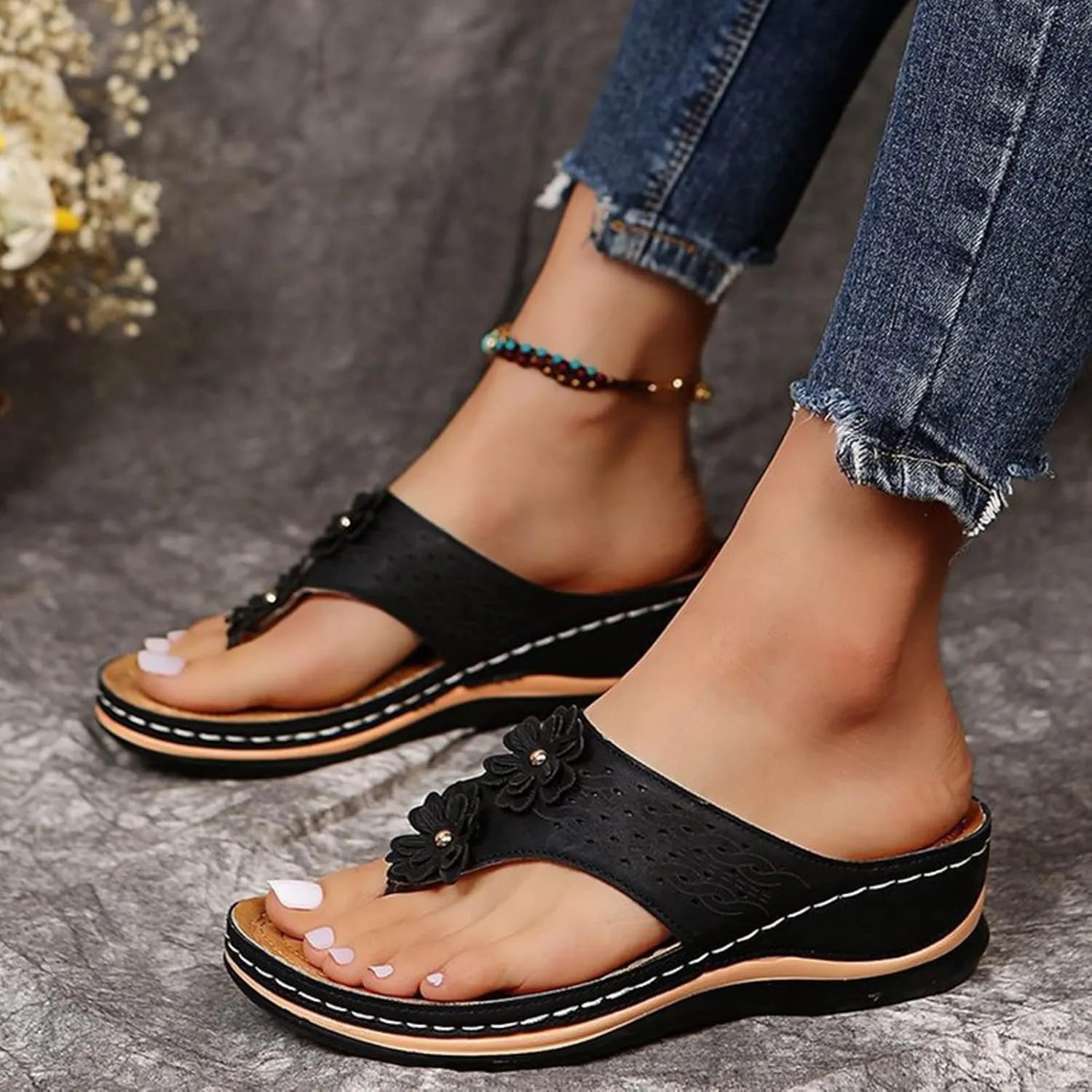 Women's Flip Flop Sandals Summer Casual Fashion Wedge Heel Slippers Flower Thick-Soled Arch Support Sandals for Daily Vacation Beach