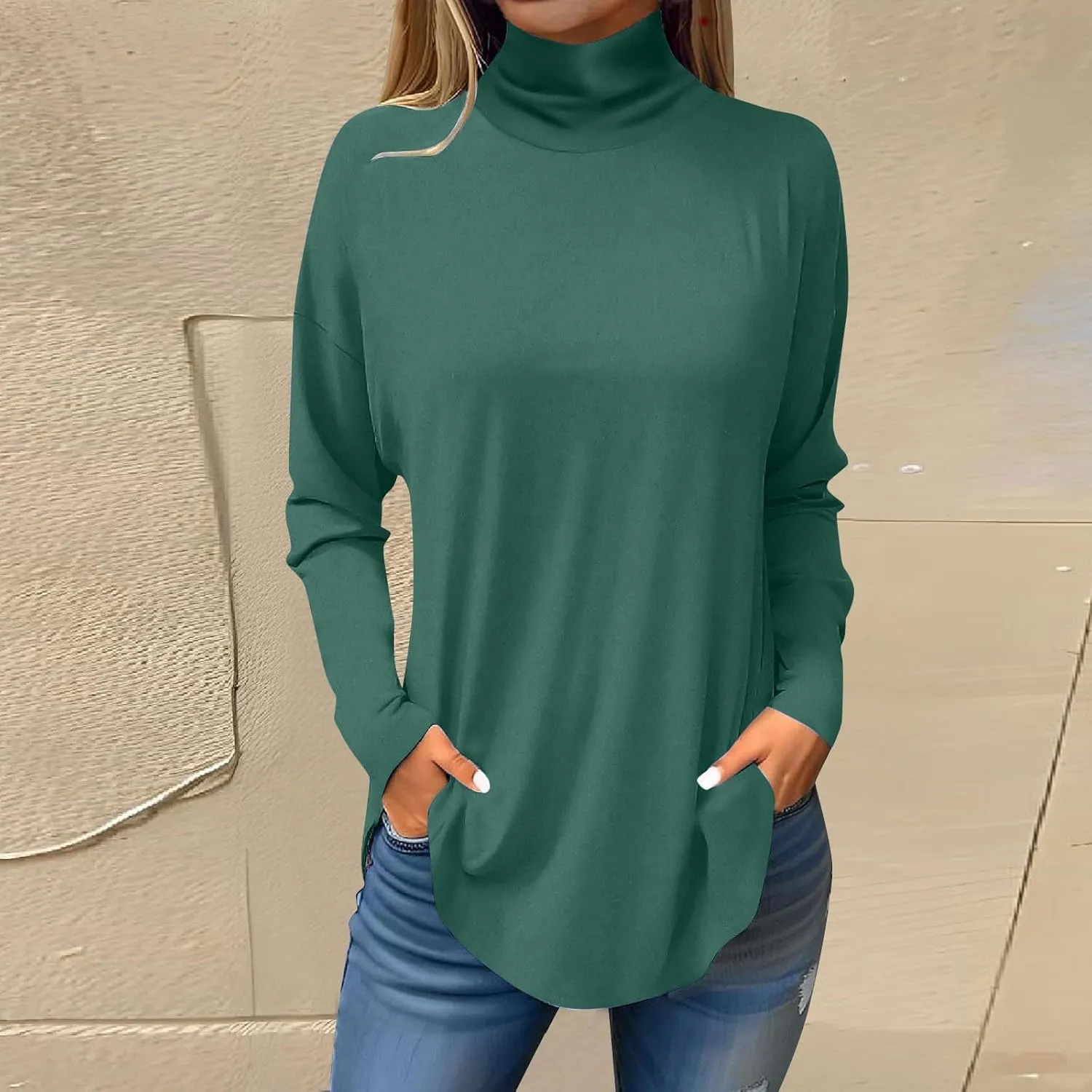 Womens Oversized Long Sleeve Turtleneck Shirt Trendy Mock Turtle Neck Curved Hem Tops Going Out Sports Casual Blouses