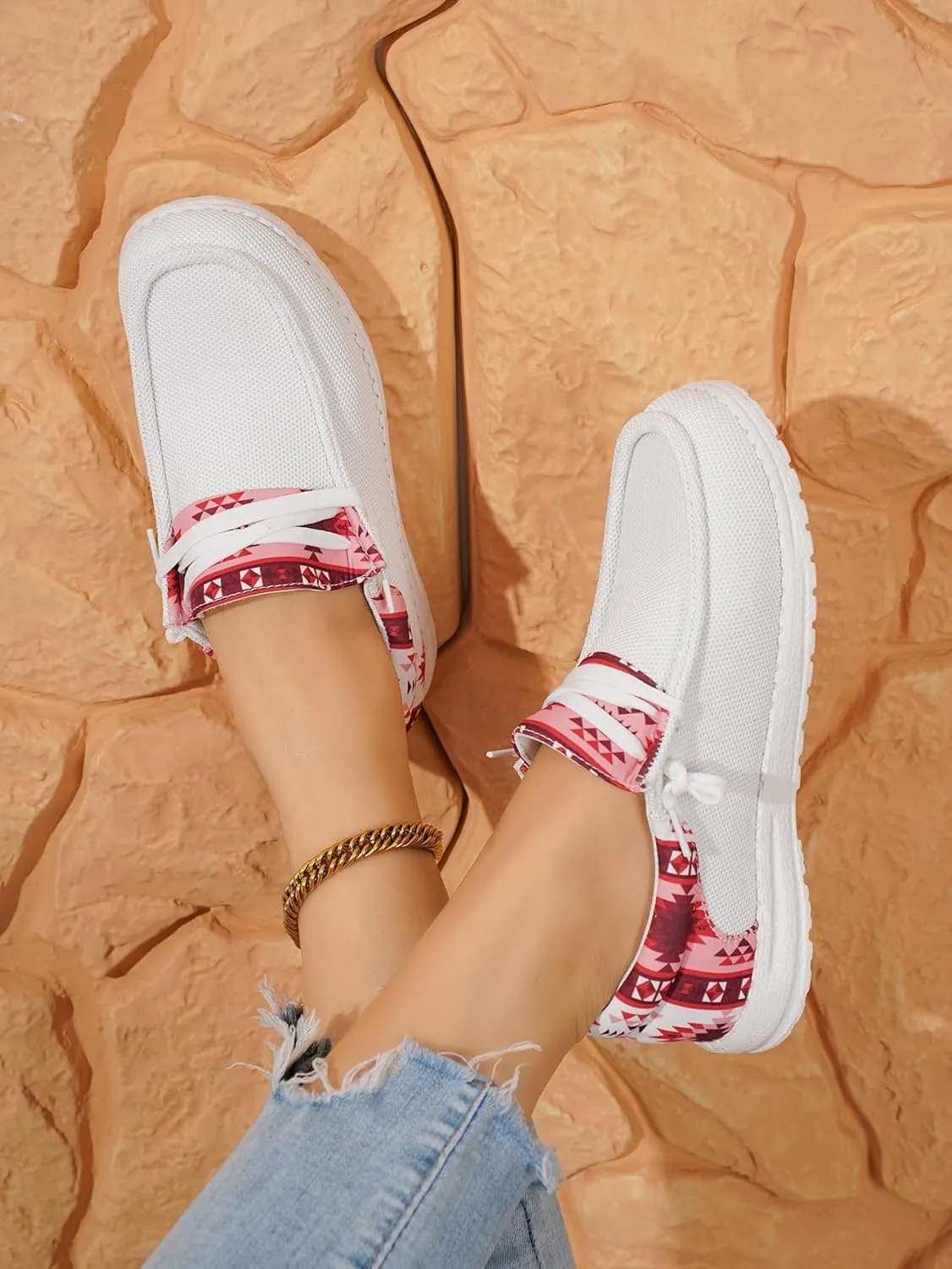 Women’s Slip-On Loafers, Geometric Pattern Casual Shoes, Lightweight Non-Slip Boat Deck Shoes with Comfortable Fit